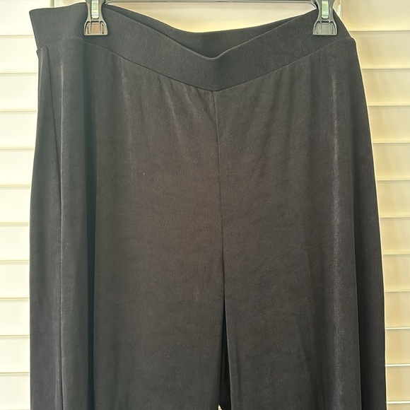 Chico’s travel pants - Picture 2 of 8